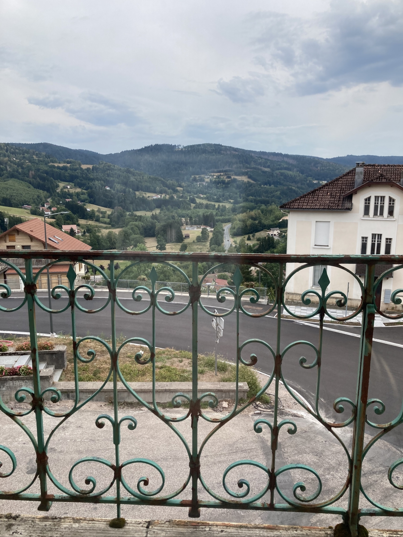 IMMEUBLE LOCATIF / OFFRE ACCEPTÉE!!