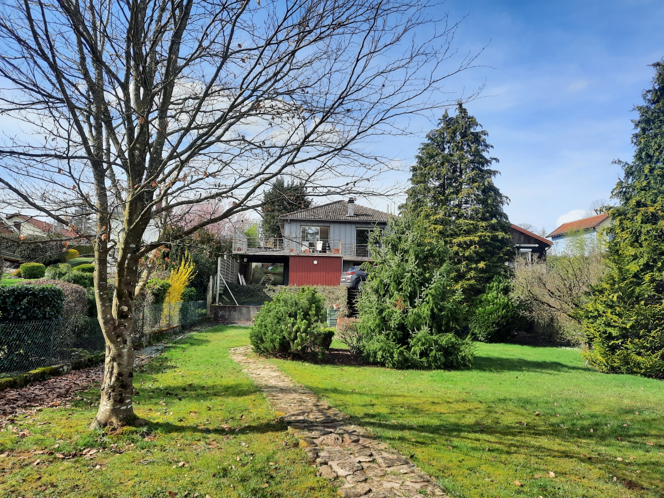 MAISON INDIVIDUELLE SUR SOUS-SOL