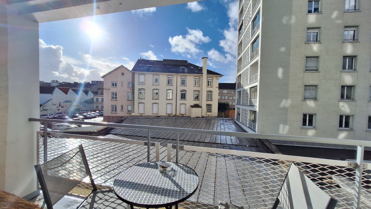 APPARTEMENT TYPE 4 AVEC LOGGIA & CAVE